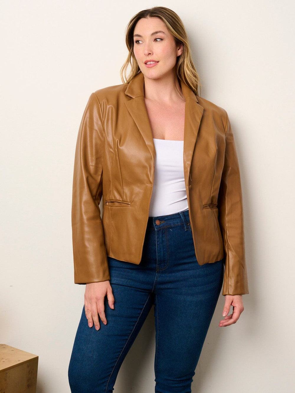 WOMEN'S LONG SLEEVE BUTTON CLOSURE POCKETS PU PLEATHER JACKET