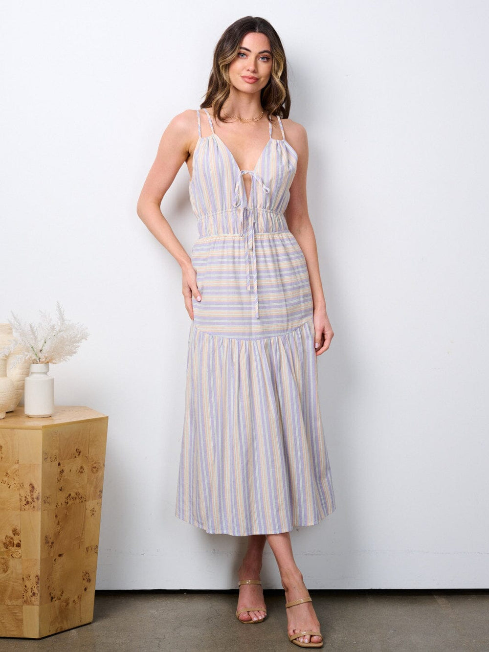 WOMEN'S SLEEVELESS V-NECK POCKETS STRIPES MAXI DRESS