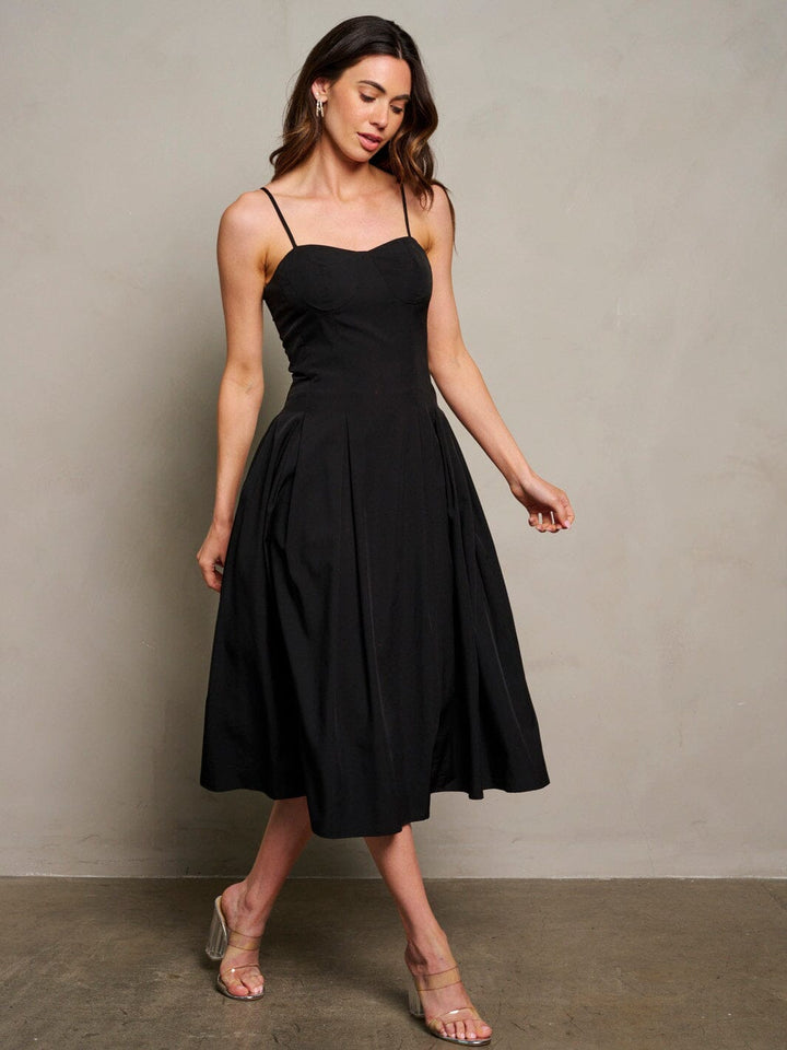 WOMEN'S SLEEVELESS FIT & FLARE MIDI DRESS
