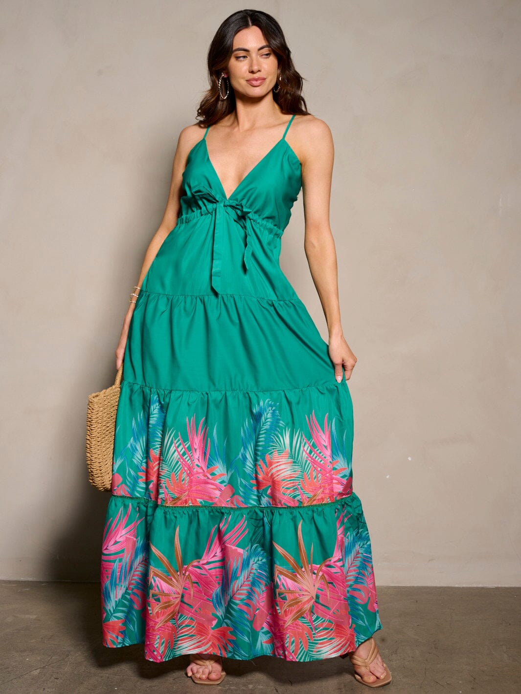 WOMEN'S SLEEVELESS V-NECK POCKETS TIERED FLORAL MAXI DRESS