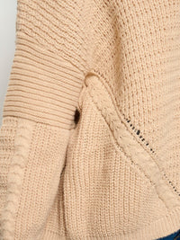WOMEN'S LONG SLEEVE PULLOVER KNIT SWEATER