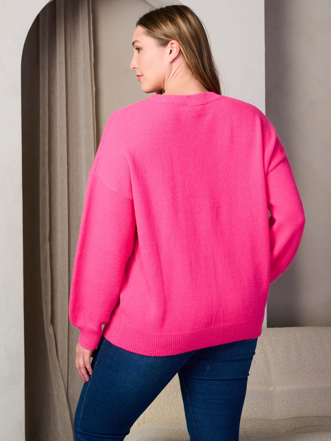 PLUS SIZE LONG SLEEVE GRAPHIC FUZZY SWEATER
