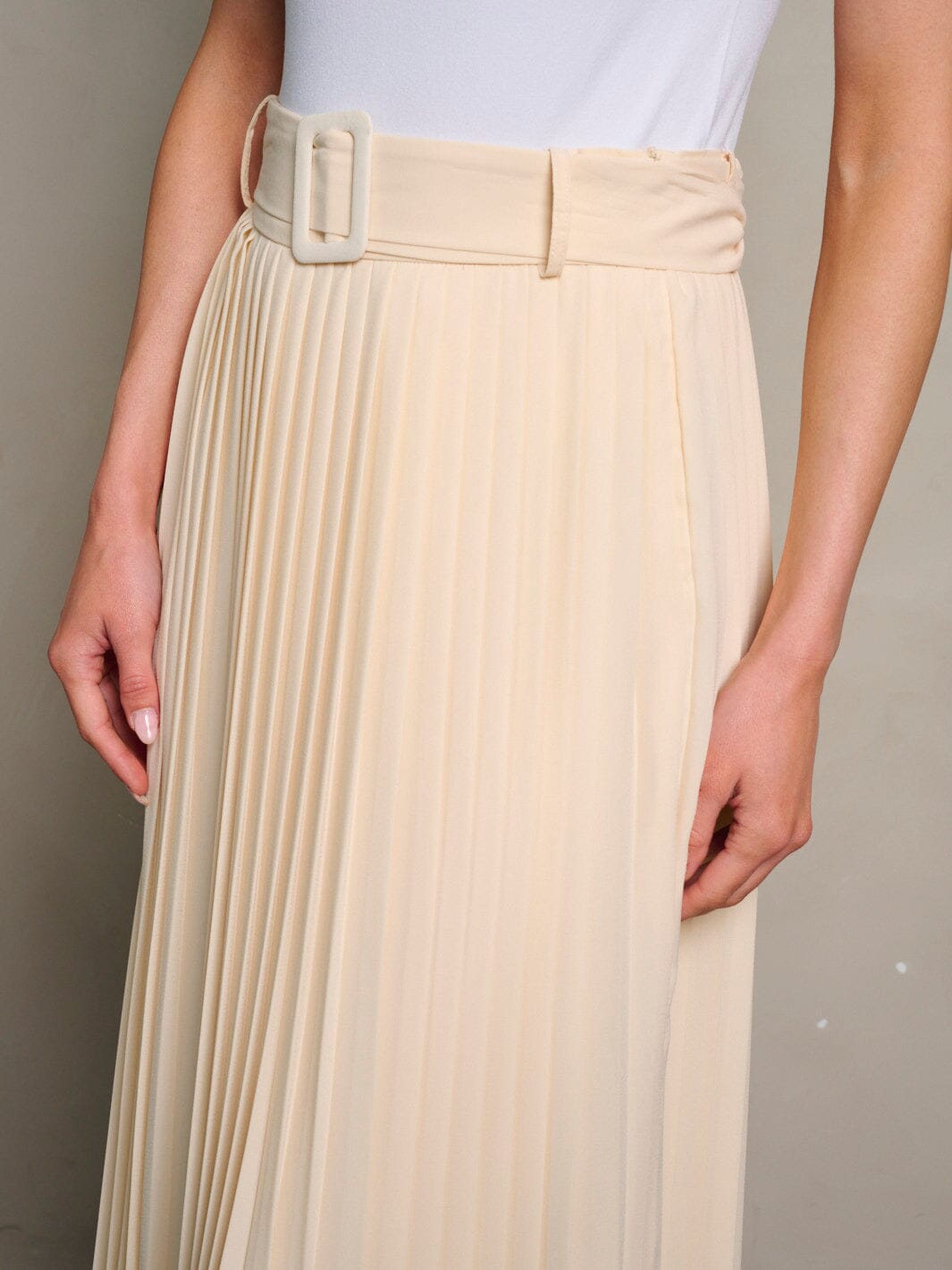 WOMEN'S ZIP UP BELTED PLEATED MIDI SKIRT