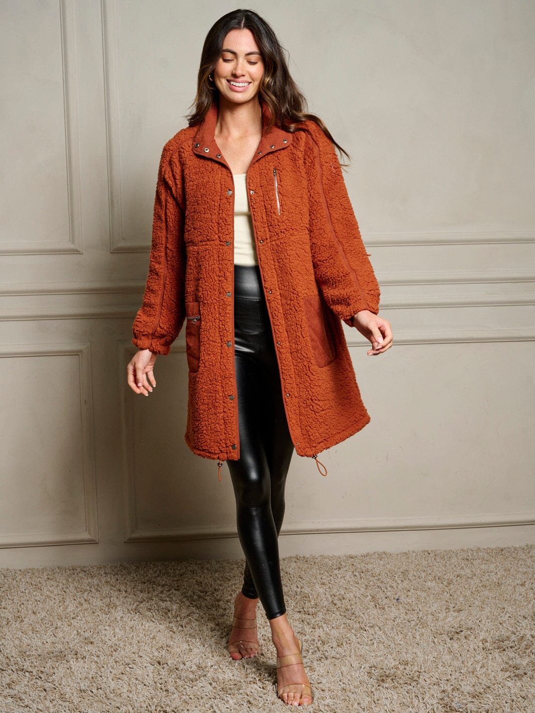 WOMEN'S LONG SLEEVE BUTTON CLOSURE SHERPA POCKETS JACKET