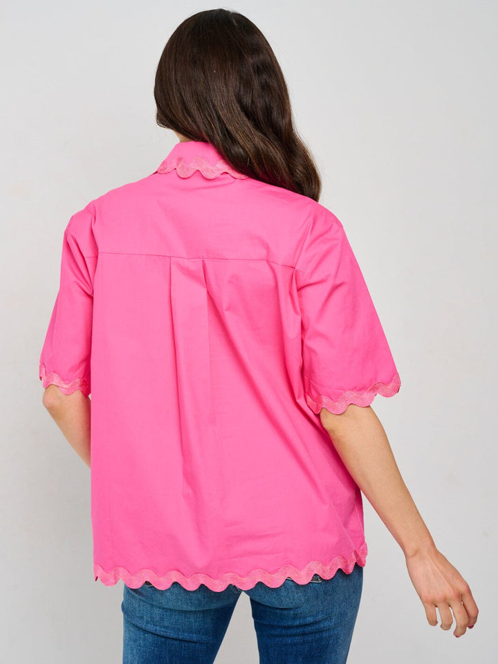 WOMEN'S SHORT SLEEVE BUTTON UP TRIM DETAILED BLOUSE