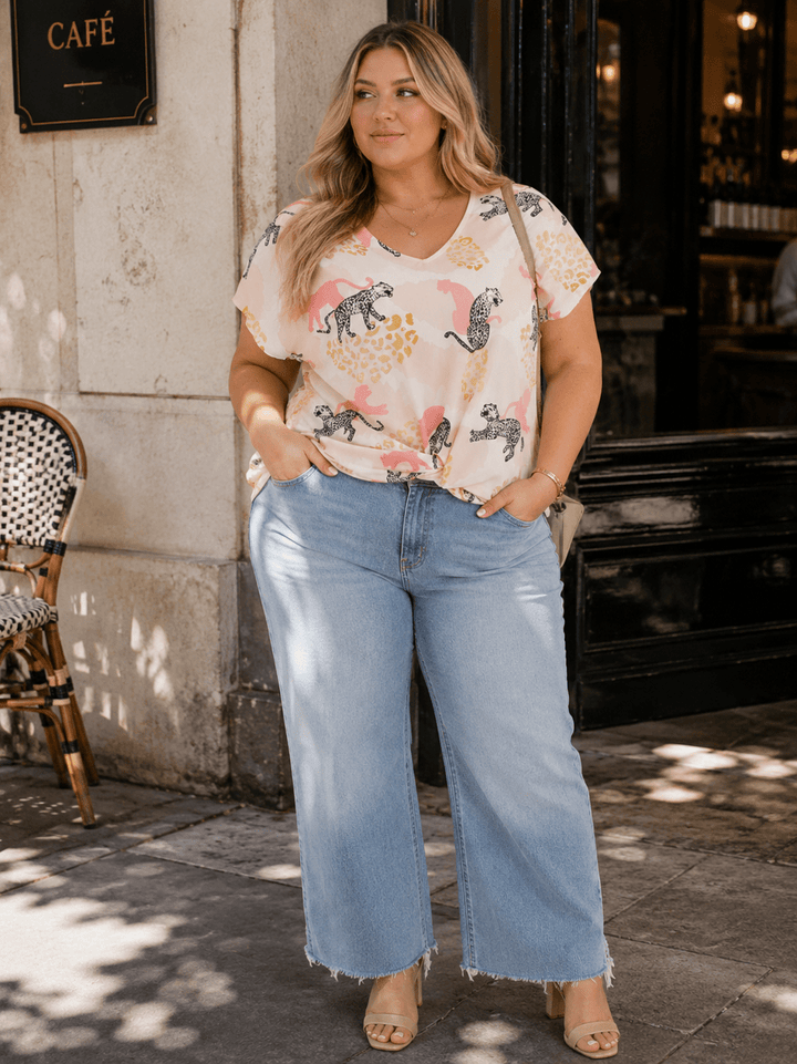 PLUS SIZE SHORT SLEEVES V-NECK FRONT TWIST MULTI PRINT BLOUSE
