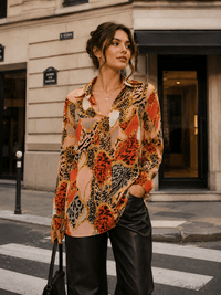 WOMEN'S LONG SLEEVE BUTTON UP FRONT POCKET ANIMAL PRINT SHIRT