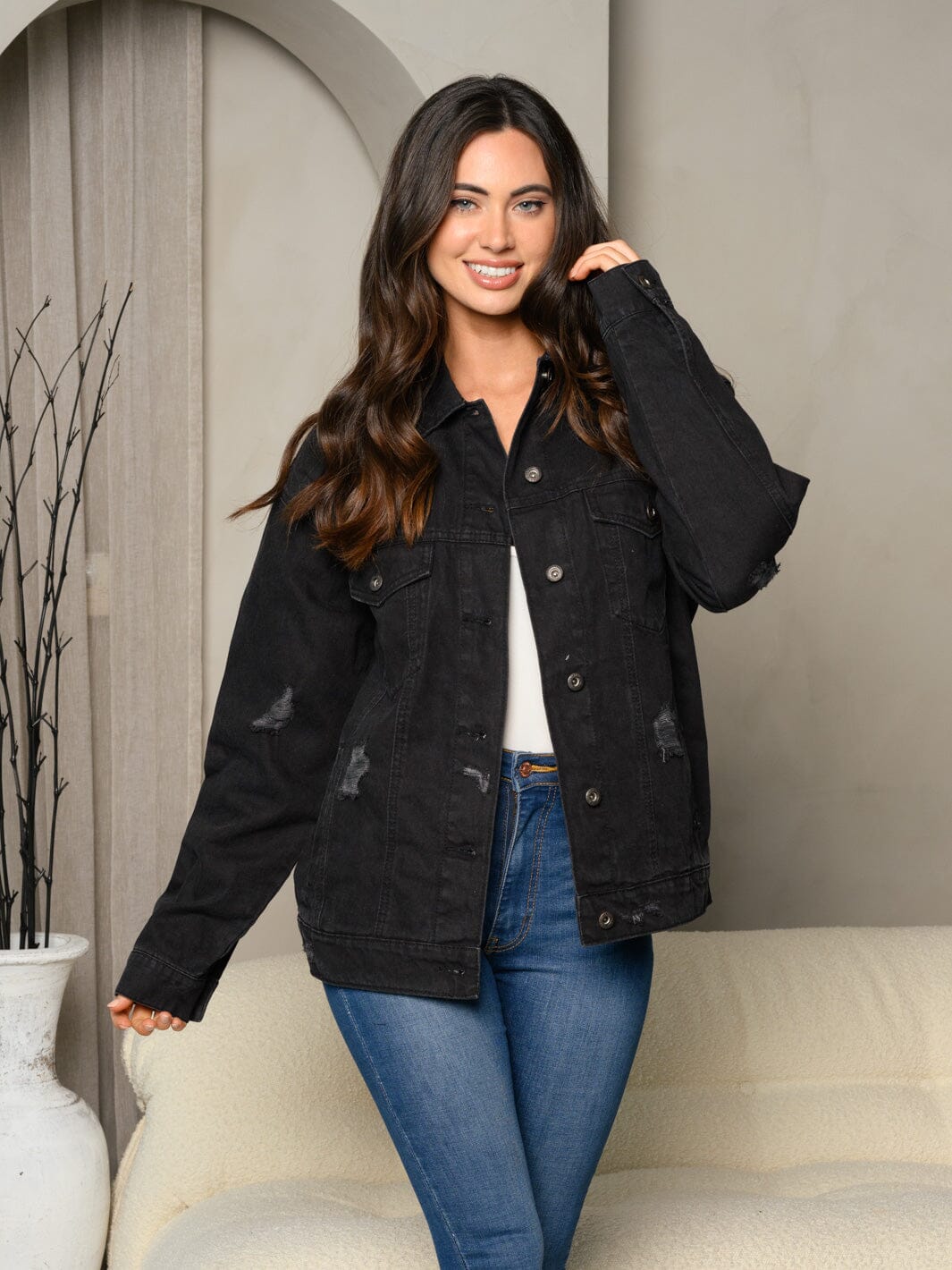 WOMEN'S LONG SLEEVE DENIM BUTTON UP DISTRESS JACKET