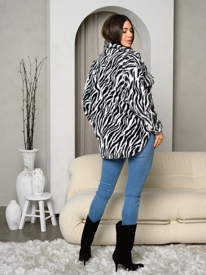 WOMEN'S LONG SLEEVE ZEBRA PRINT BUTTON CLOSURE JACKET