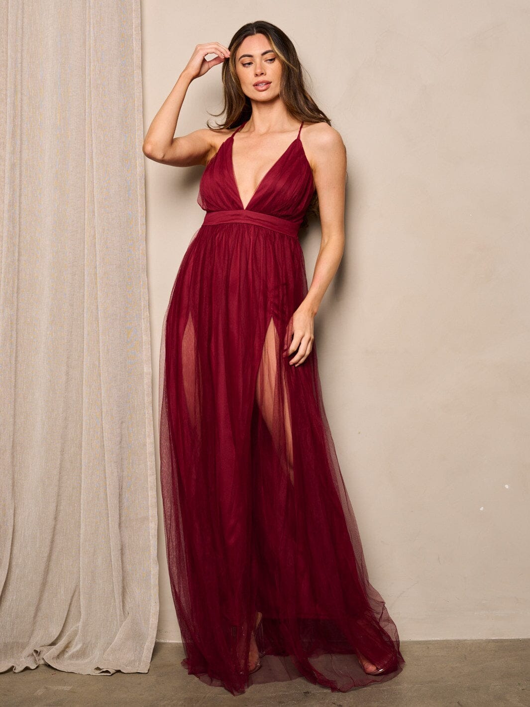 WOMEN'S SLEEVELESS V-NECK OPEN BACK MAXI GOWN DRESS