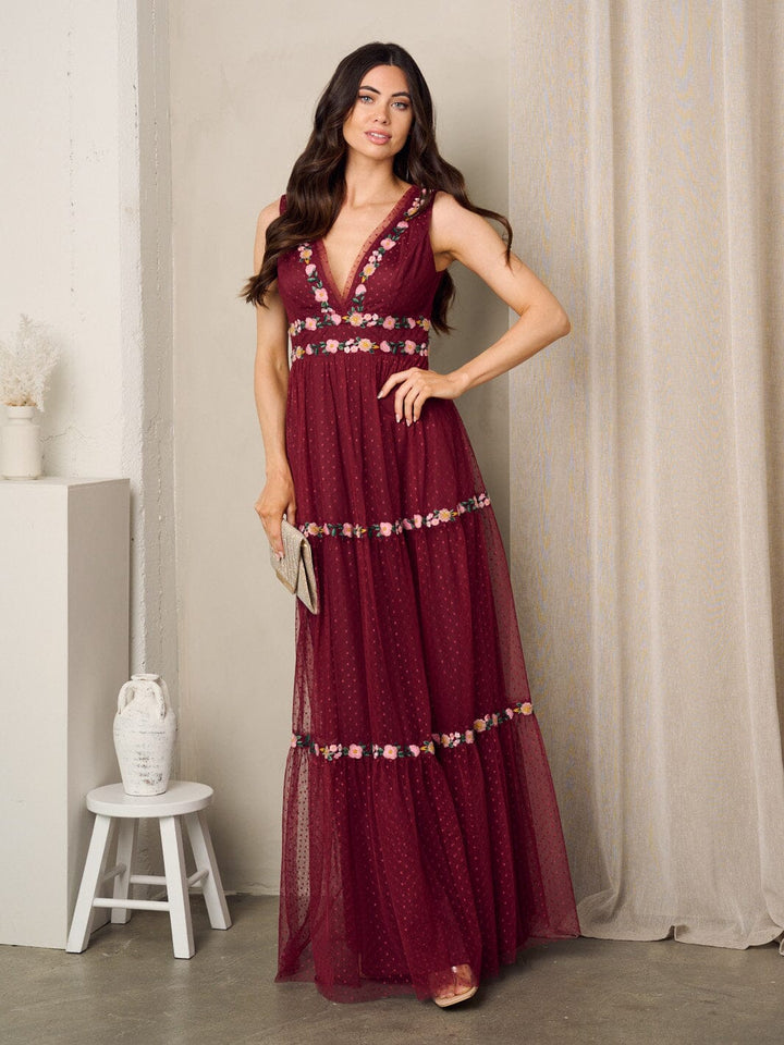 WOMEN'S SLEEVELESS V-NECK LACE FLORAL MAXI GOWN DRESS