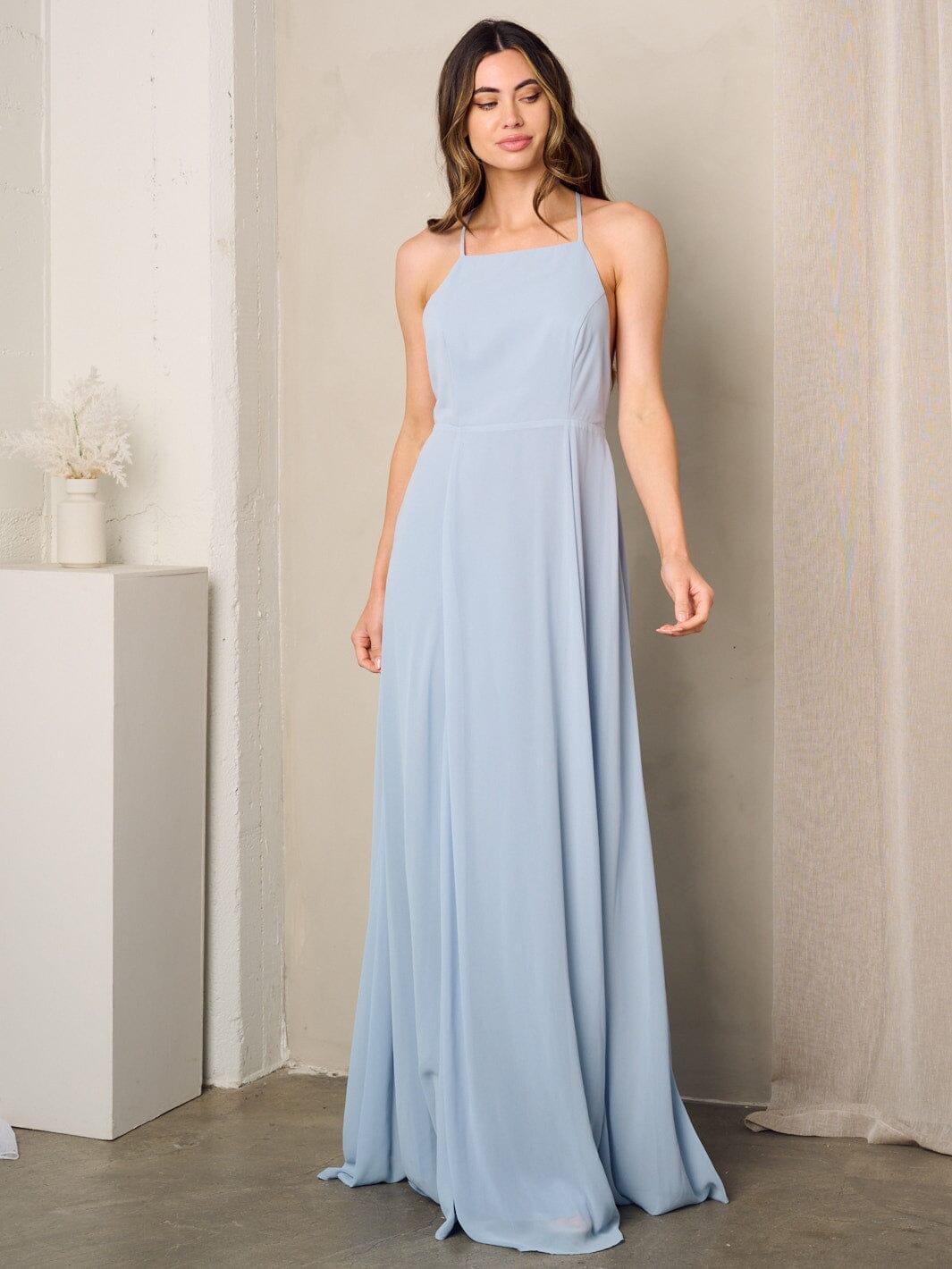 WOMEN'S SLEEVELESS OPEN BACK MAXI DRESS