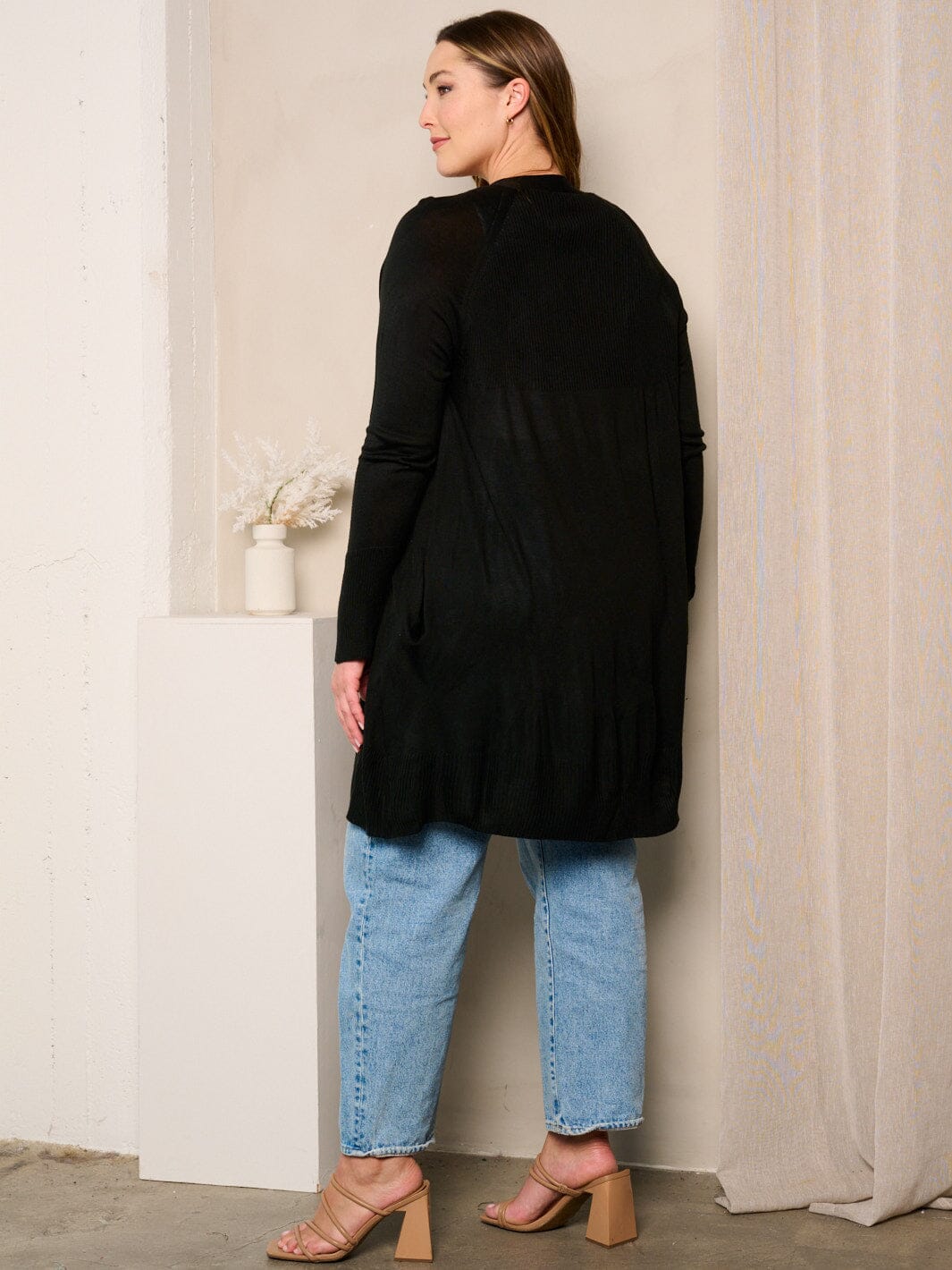 PLUS SIZE LONG SLEEVE OPEN FRONT POCKETS CARDIGAN