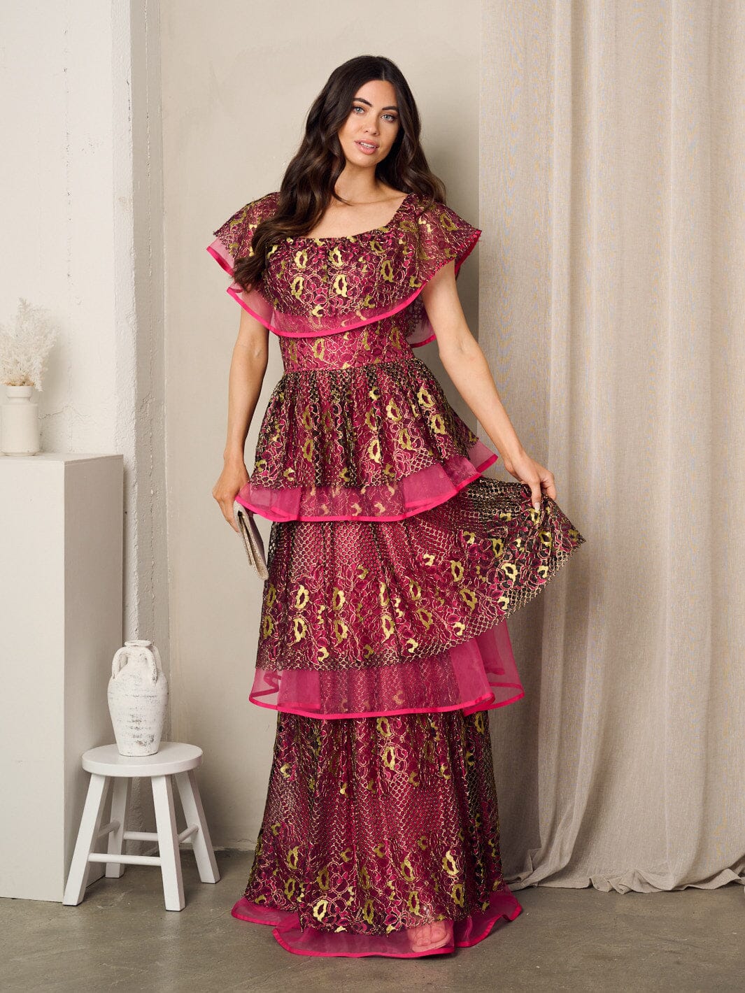 WOMEN'S SLEEVELESS RUFFLE TIERED LACE MAXI GOWN DRESS