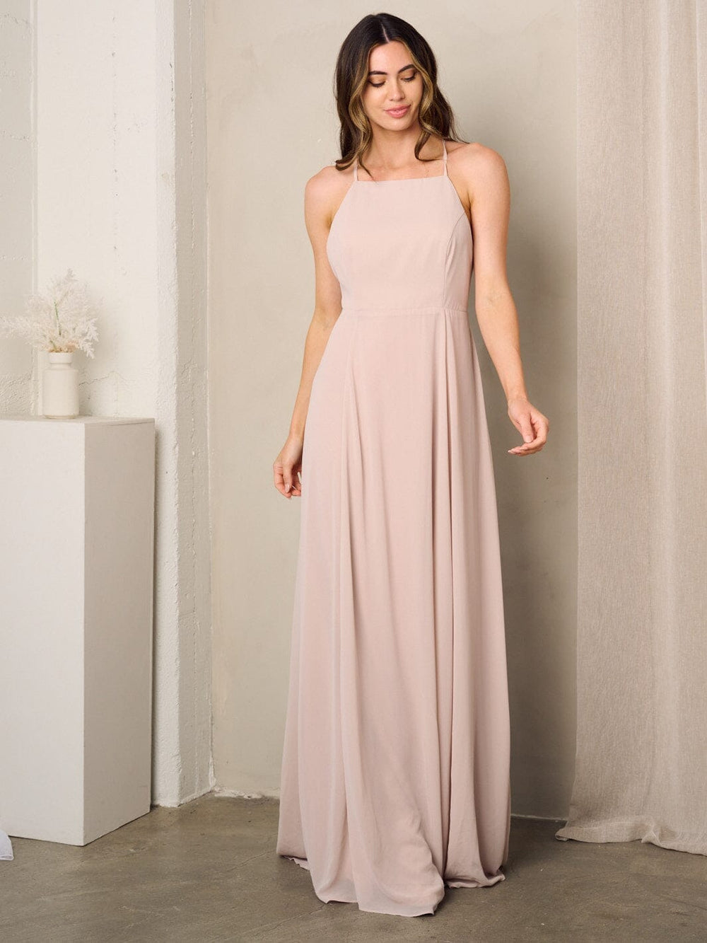 WOMEN'S SLEEVELESS OPEN BACK MAXI DRESS