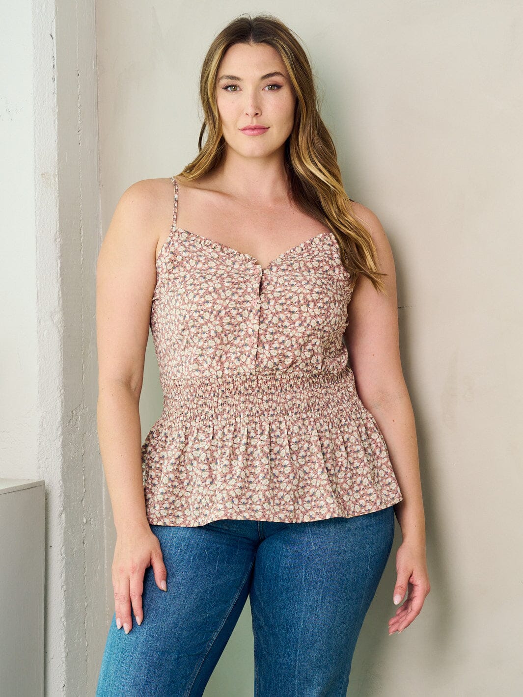 PLUS SIZE SLEEVELESS SMOCK PLEPLUM FLORAL BUTTON UP TANK TOP
