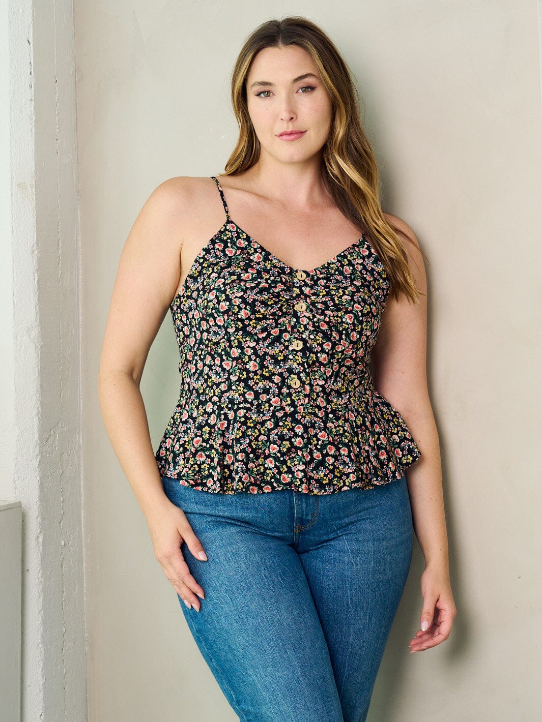 PLUS SIZE SLEEVELESS SMOCK PLEPLUM FLORAL TANK TOP