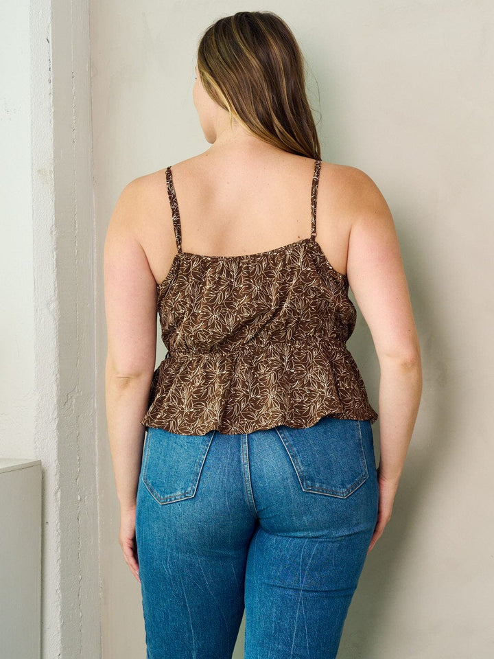 PLUS SIZE SLEEVELESS SURPLICE PLEPLUM LEAF PRINT TANK TOP