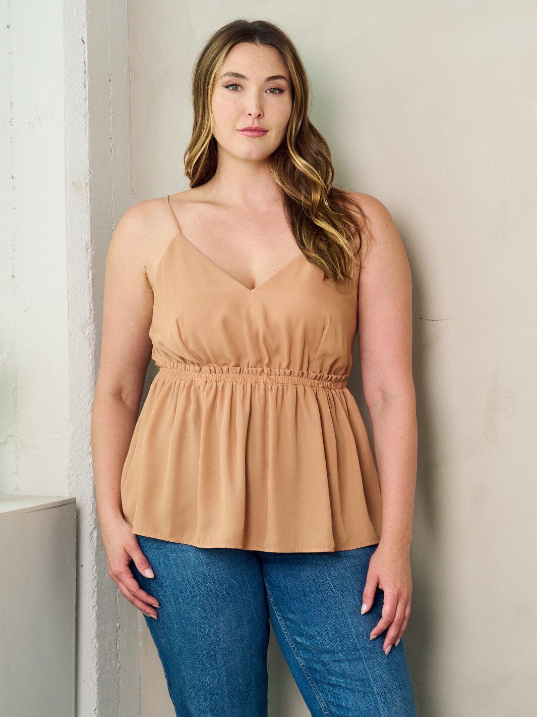 PLUS SIZE SLEEVELESS V-NECK ELASTIC WAIST PEPLUM TANK TOP