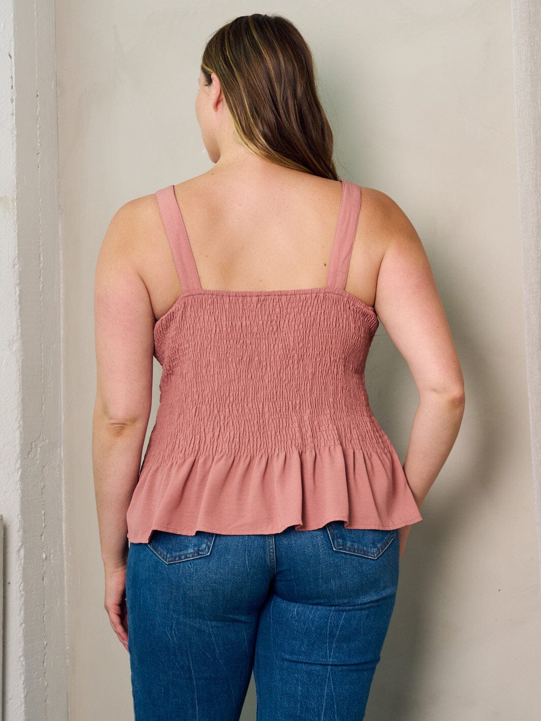 PLUS SIZE SLEEVELESS SMOCK PLEPLUM TANK TOP