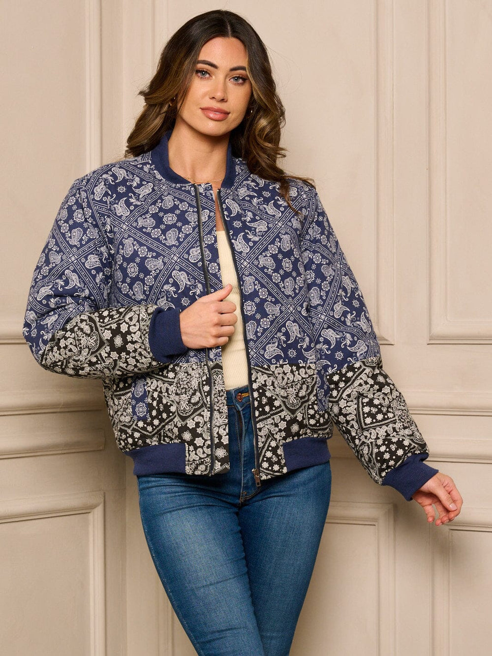 WOMEN'S LONG SLEEVE BANDANA PRINT PUFFER JACKET