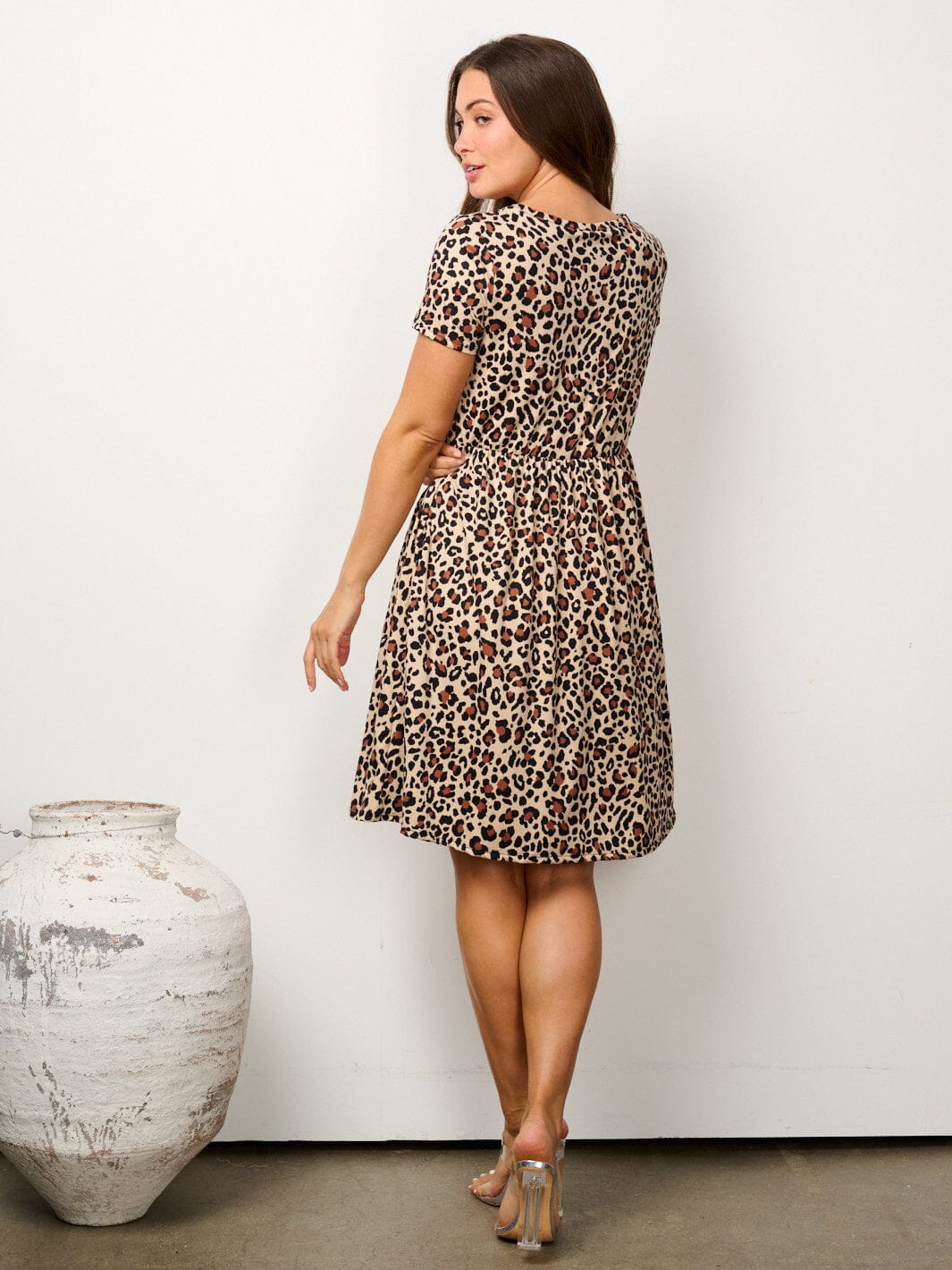 WOMEN'S SHORT SLEEVE ELASTIC WAIST POCKETS ANIMAL PRINT MINI DRESS