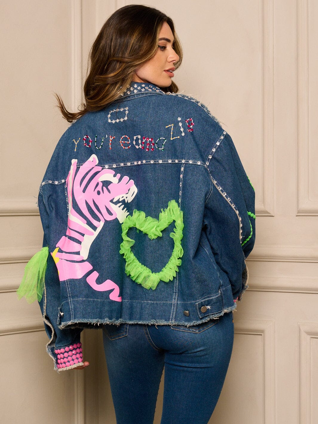 WOMEN'S LONG SLEEVE BUTTON UP MULTI DETAILED DENIM JACKET