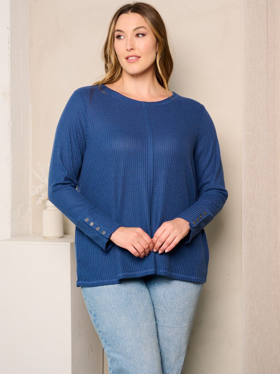 PLUS SIZE LONG BUTTON DETAILED SLEEVES TUNIC TOP