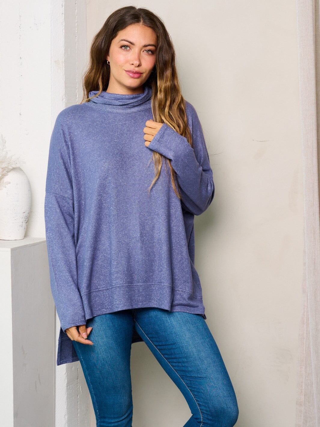 WOMEN'S LONG SLEEVE MOCK NECK HIGH-LOW TUNIC TOP