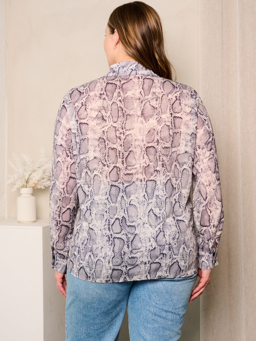 PLUS SIZE LONG SLEEVES BUTTON UP SNAKE PRINT BLOUSE TOP