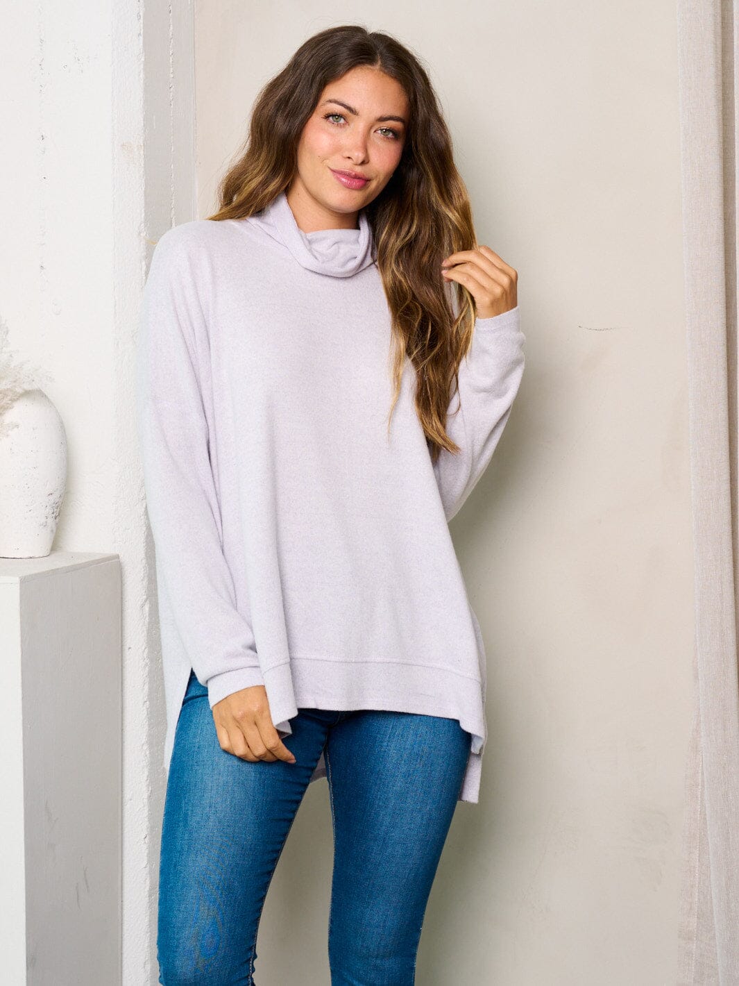 WOMEN'S LONG SLEEVE MOCK NECK HIGH-LOW TUNIC TOP