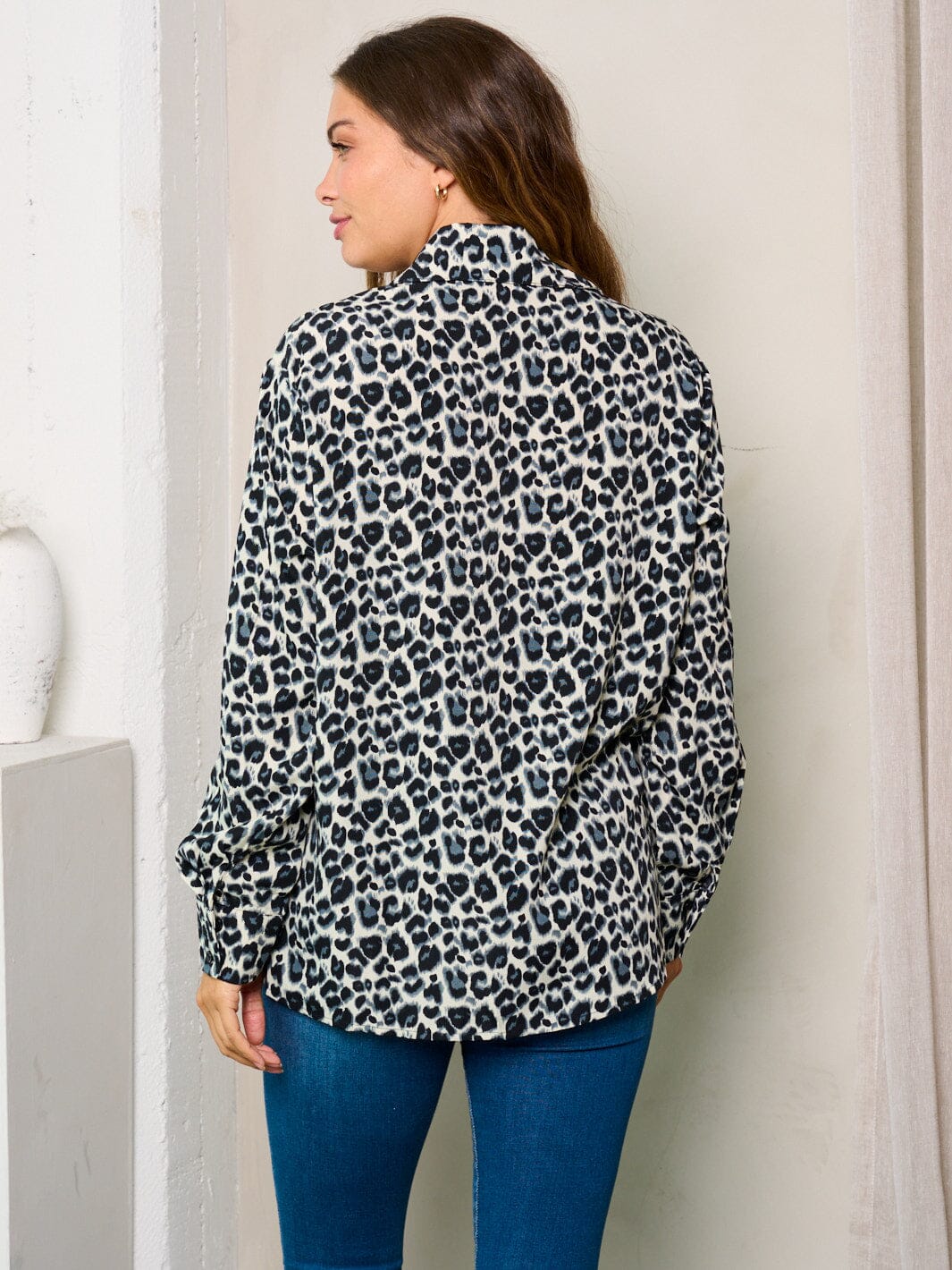 WOMEN'S LONG SLEEVES BUTTON UP LEOPARD PRINT BLOUSE TOP