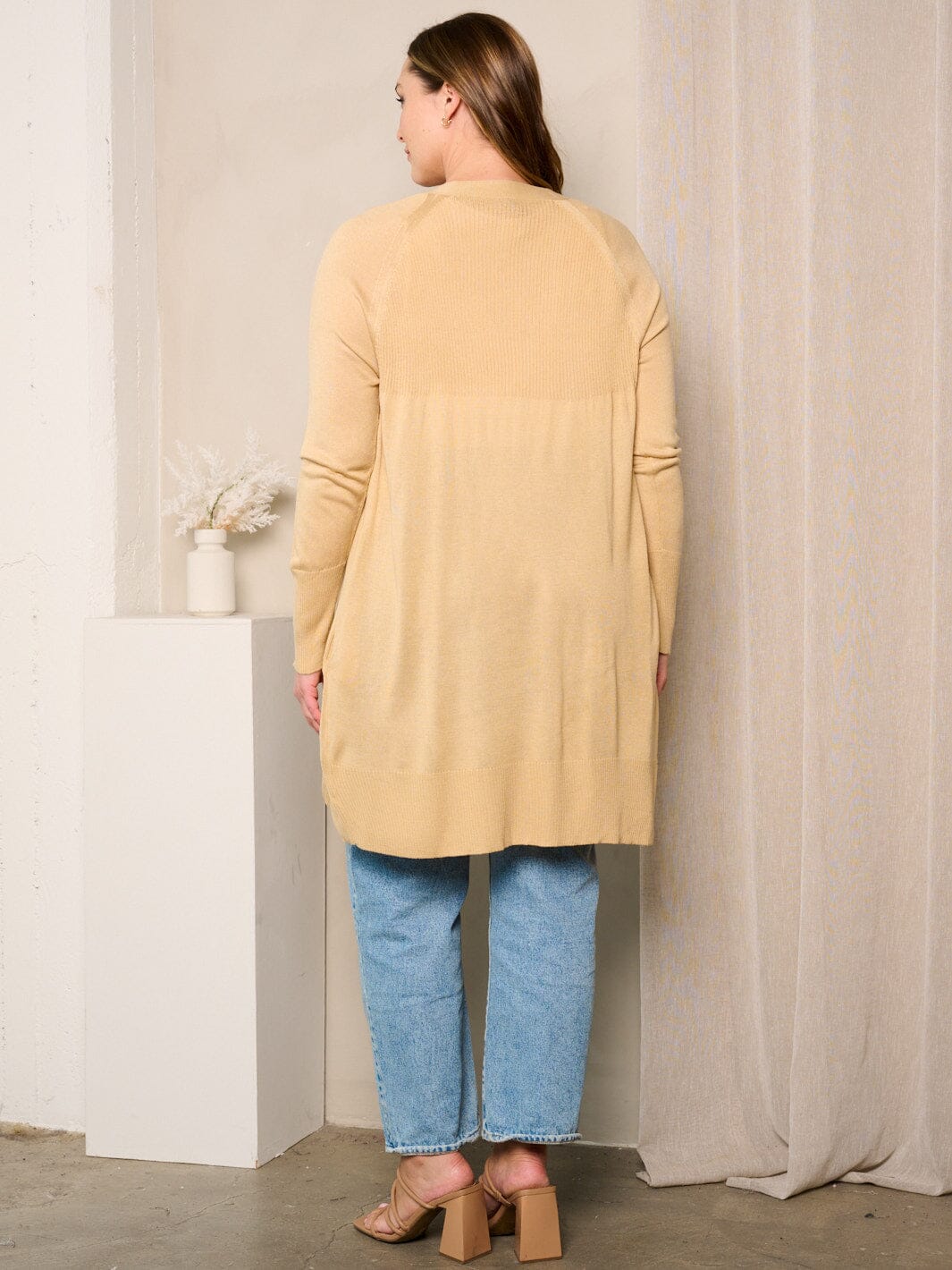 PLUS SIZE LONG SLEEVE OPEN FRONT POCKETS CARDIGAN