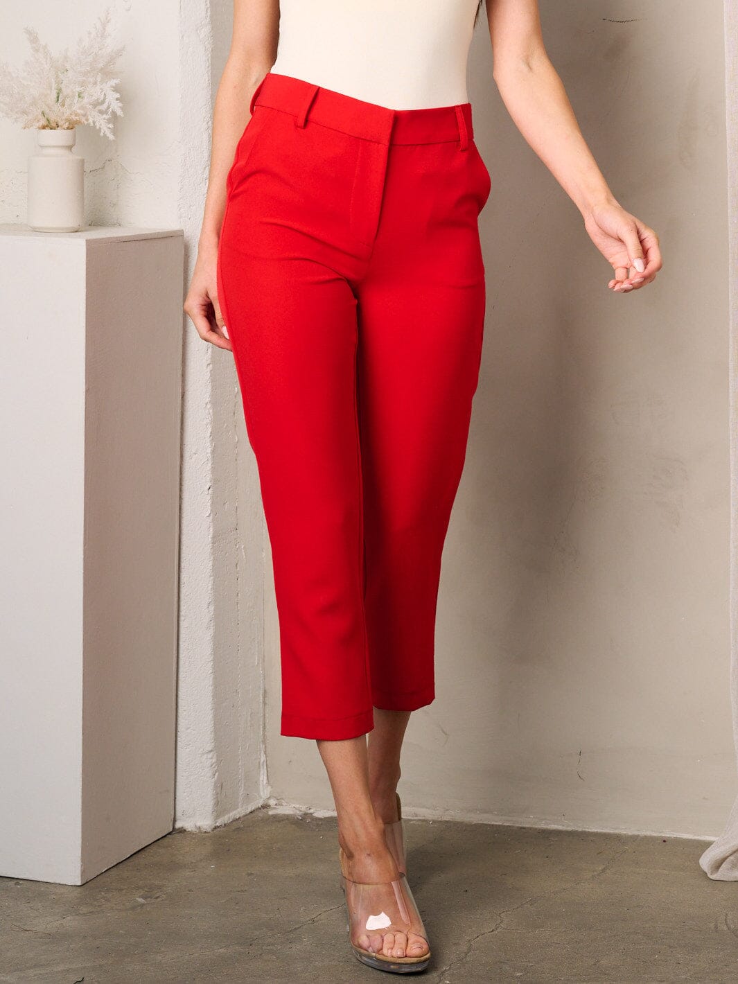 WOMEN'S BUTTON CLOSURE POCKETS CROP PANTS