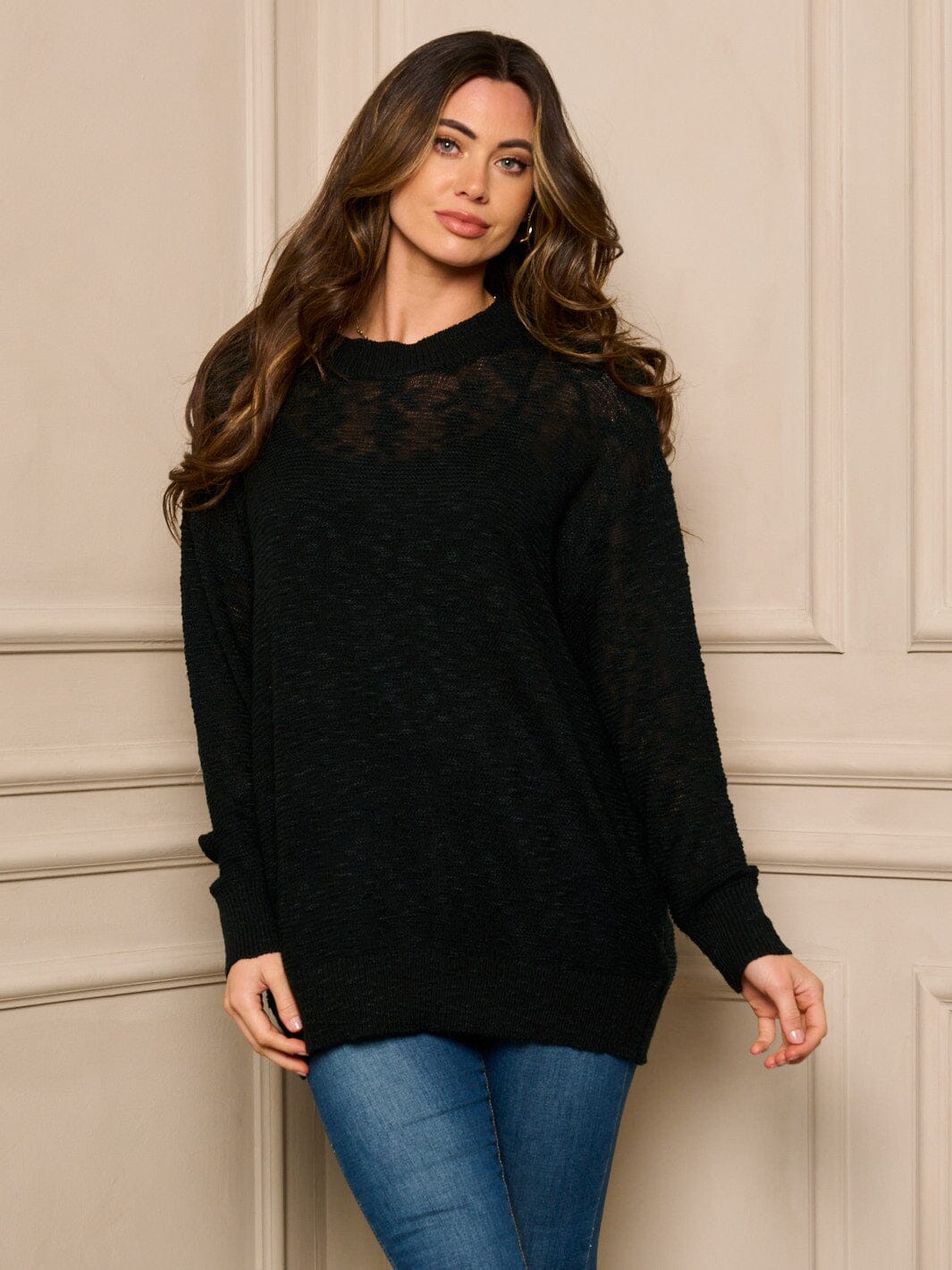 WOMEN'S LONG SLEEVE SOLID KNIT SWEATER