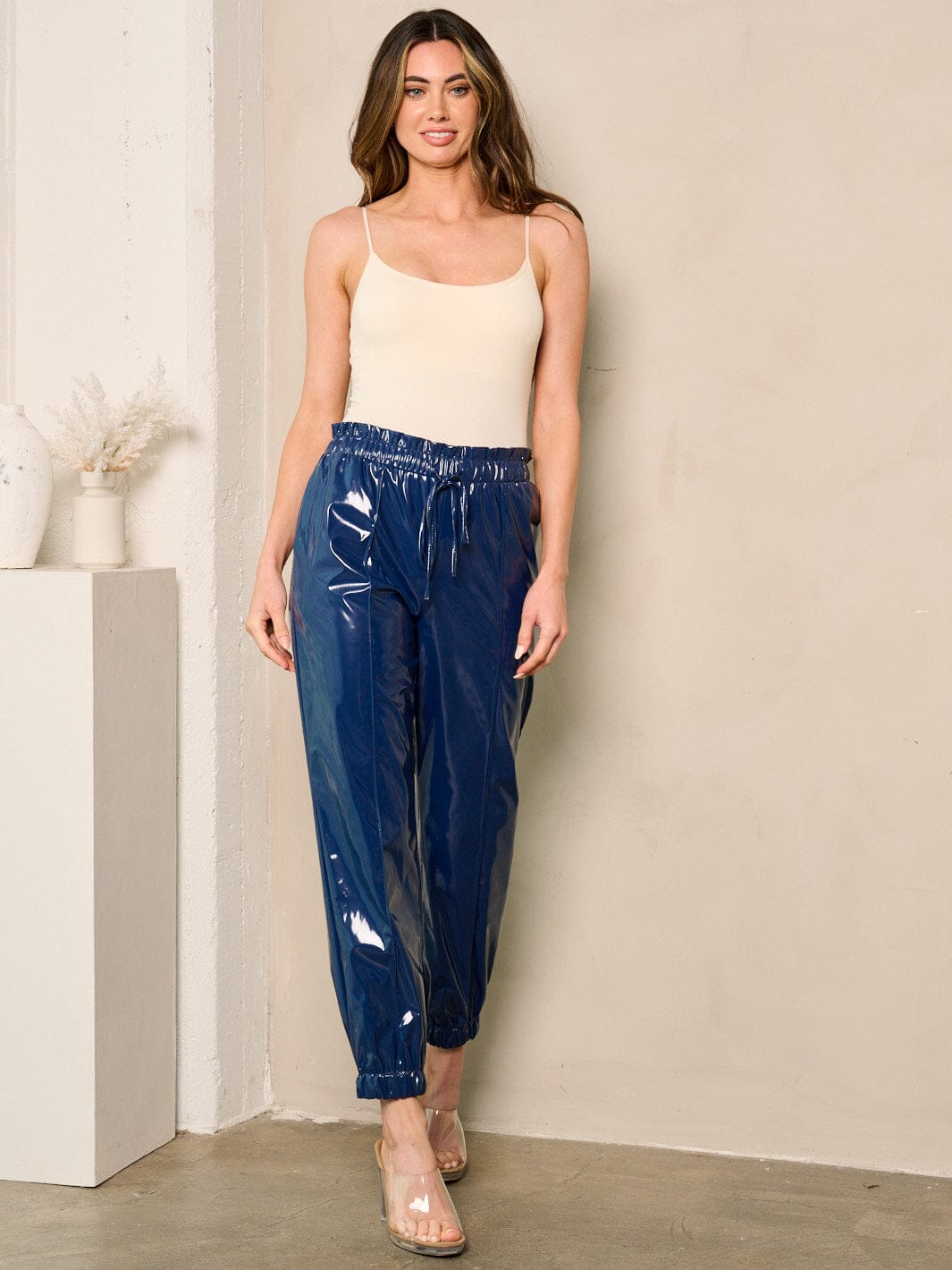 WOMEN'S ELASTIC WAIST SELF TIE POCKETS PU PLEATHER PANTS