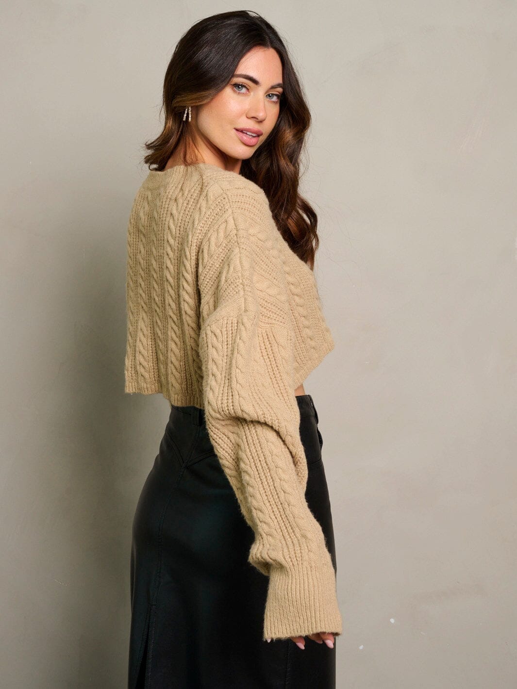 WOMEN'S LONG SLEEVE KNITTED CROP TOP