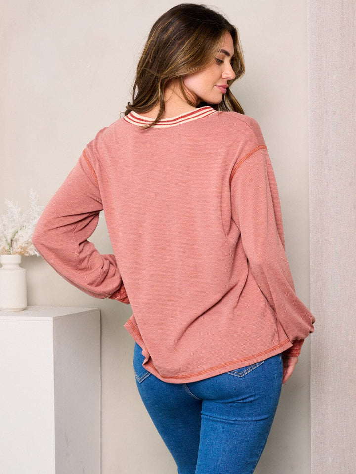 WOMEN'S LONG SLEEVES V-NECK TOP