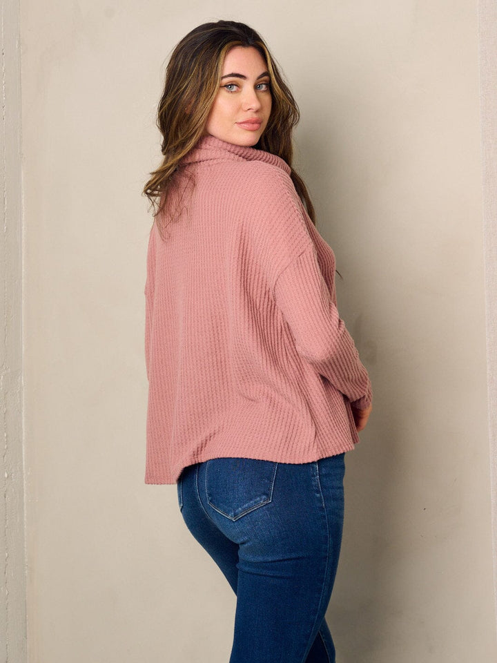 WOMEN'S LONG SLEEVE TURTLE NECK WAFFLE DETAILED TOP