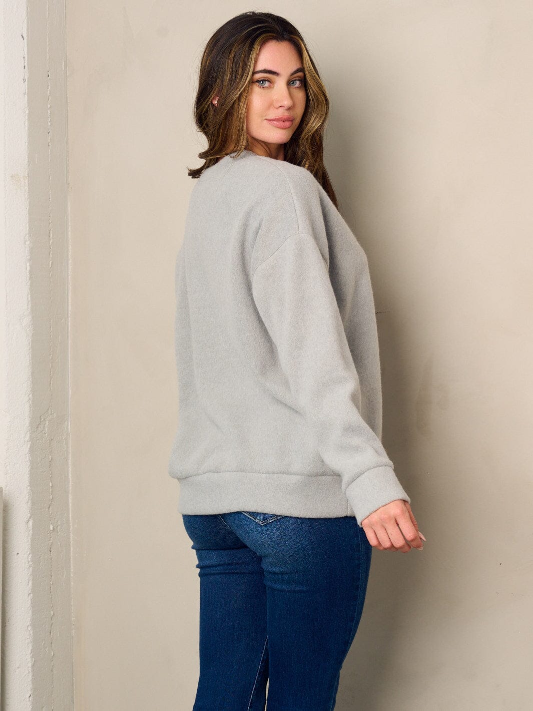 WOMEN'S LONG SLEEVE FUZZU PULLOVER SWEATER