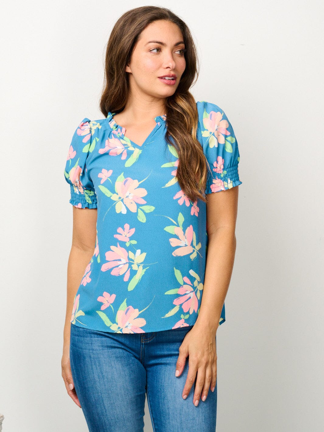 WOMEN'S SHORT PUFF SLEEVE V-NECK FLORAL BLOUSE TOP