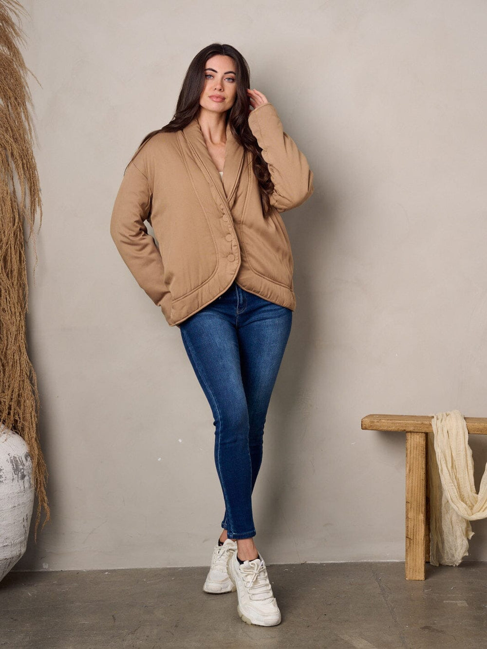 WOMEN'S LONG SLEEVE POCKETS BUTTON CLOSURE JACKET