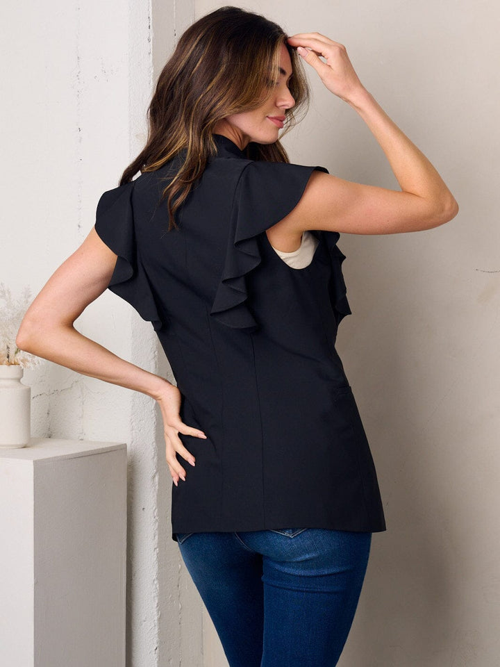 WOMEN'S SLEEVELESS RUFFLE BUTTON CLOSURE VEST