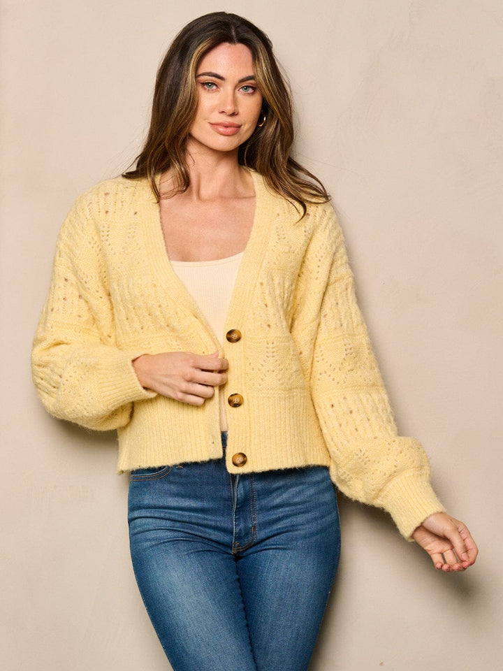 WOMEN'S LONG SLEEVE BUTTON CLOSURE SWEATER
