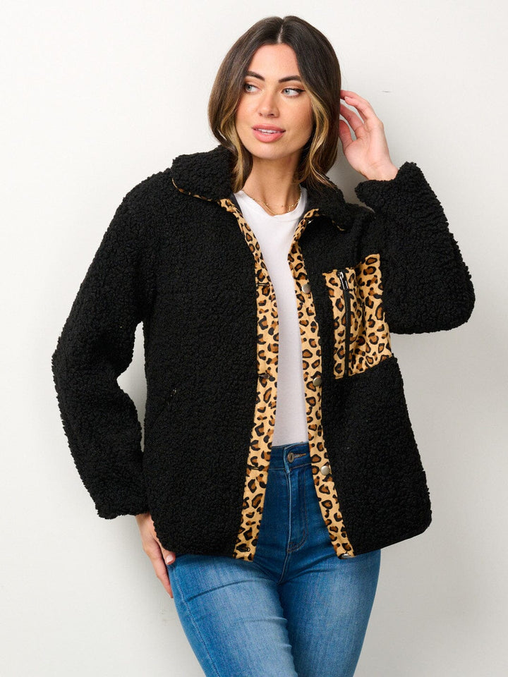WOMEN'S LONG SLEEVE BUTTON CLOSURE ANIMAL PRINT SHERPA JACKET