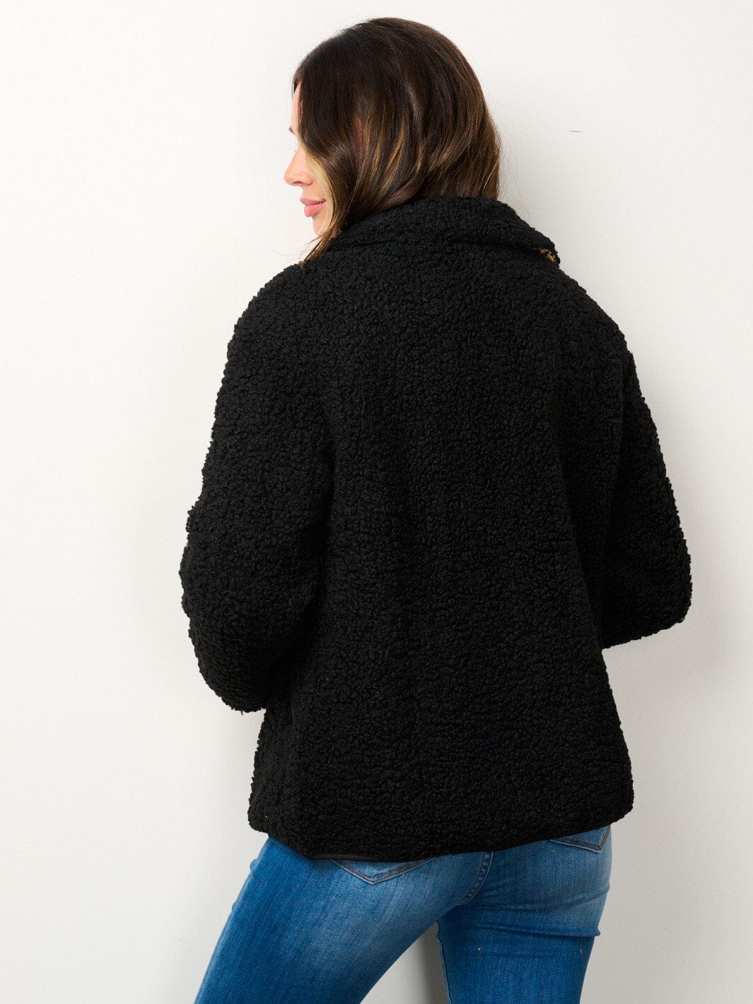 WOMEN'S LONG SLEEVE BUTTON CLOSURE ANIMAL PRINT SHERPA JACKET