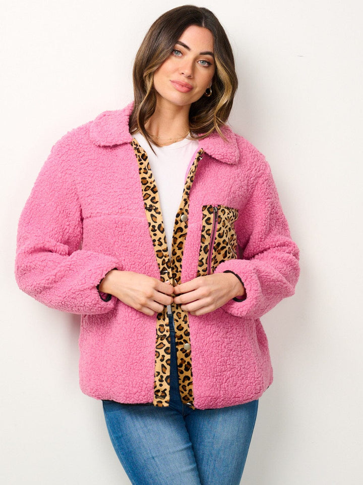 WOMEN'S LONG SLEEVE BUTTON CLOSURE ANIMAL PRINT SHERPA JACKET