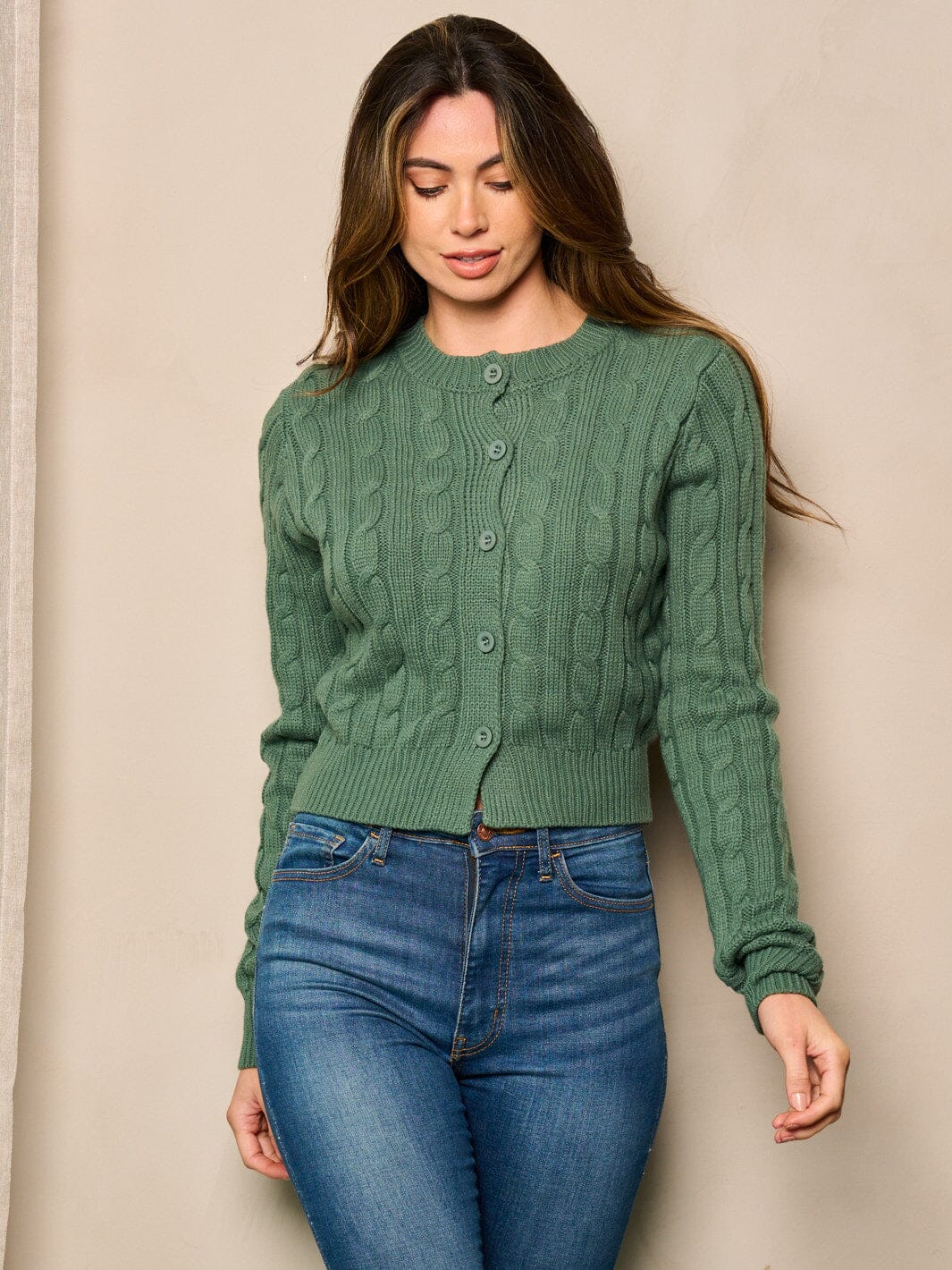 WOMEN'S LONG SLEEVE BUTTON CLOSURE SWEATER