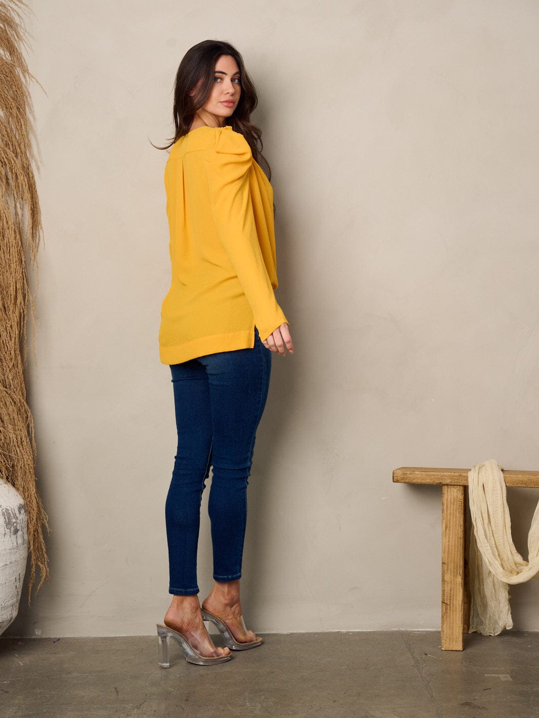 WOMEN'S LONG SLEEVE V-NECK SURPLICE TOP