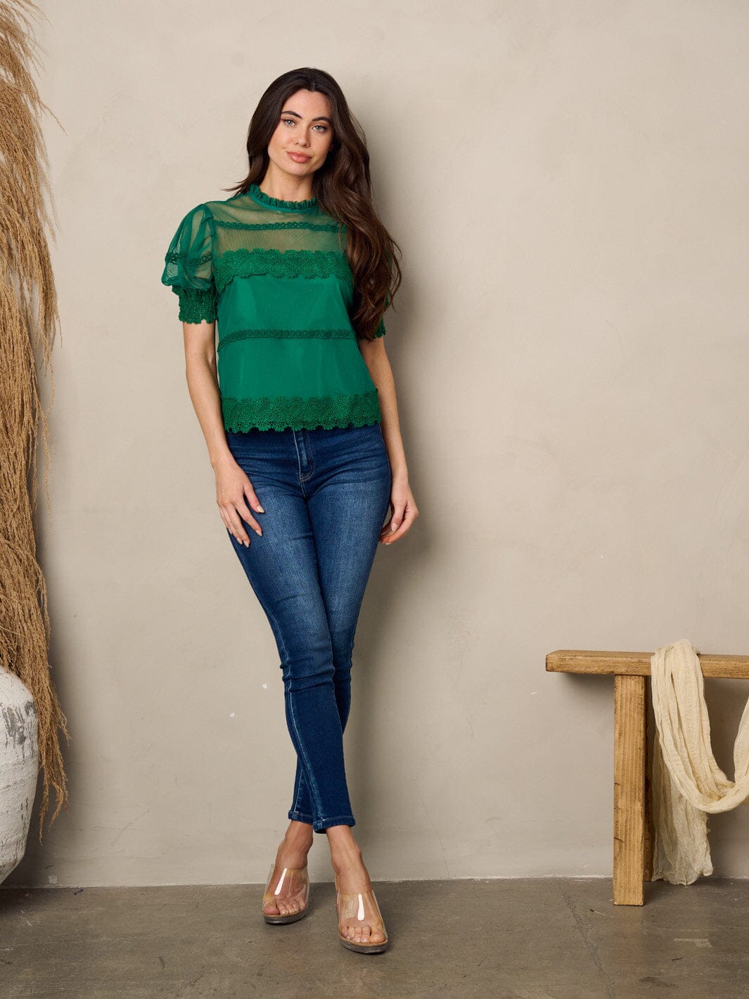 WOMEN'S SHORT SLEEVE LACE MOCK NECK TOP